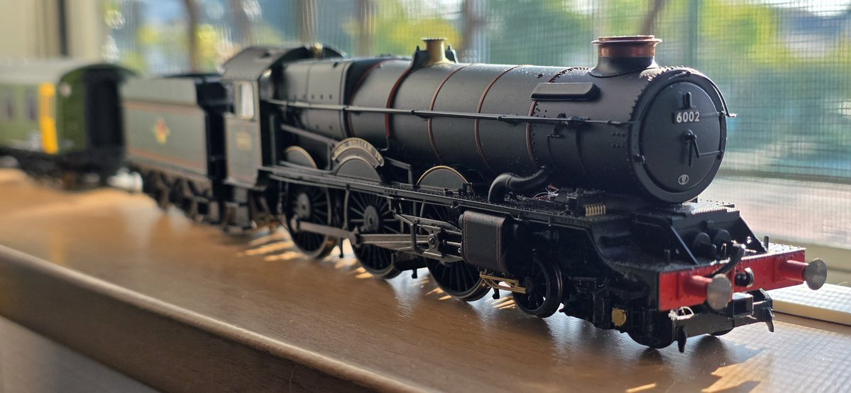 アリヤマダイキ　（聞きしに勝る世紀末） tweet media