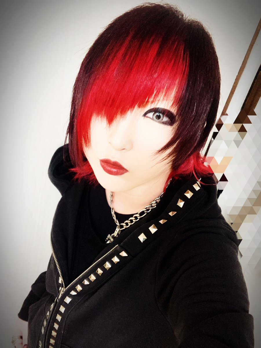 せりか tweet media