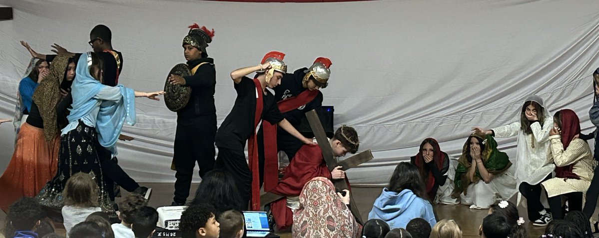 @VJMTCDSB tweet media