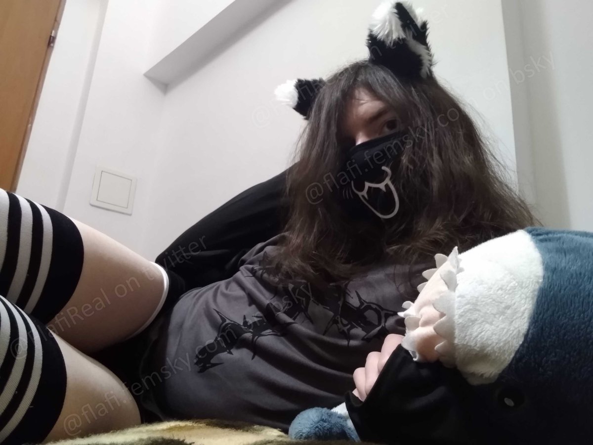 FlafiReal tweet media