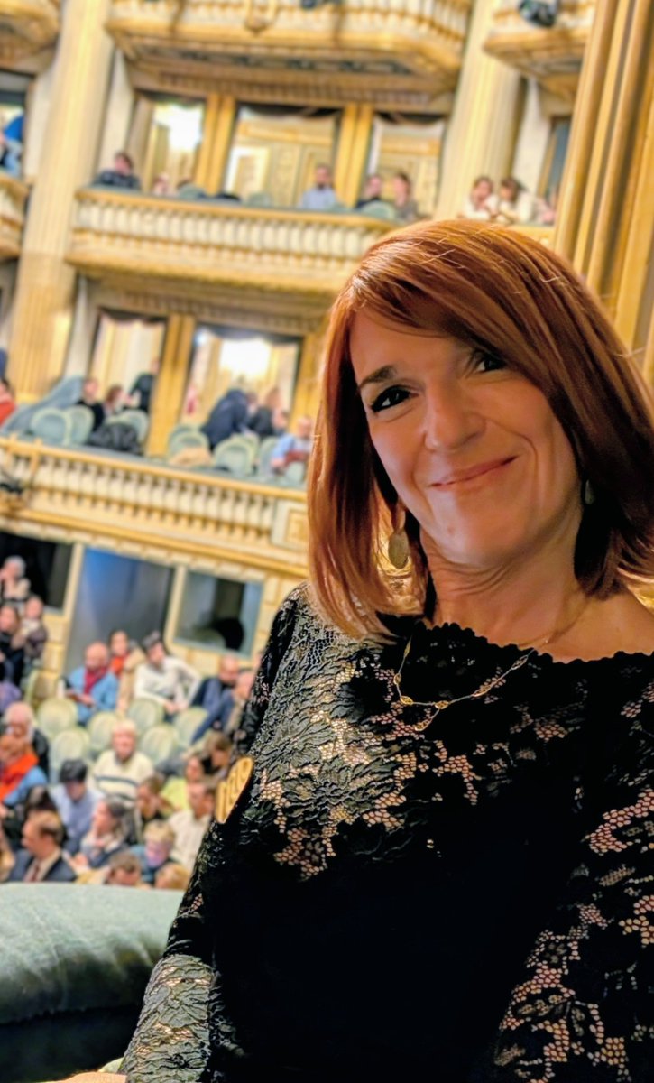 Cat 🧡 🐿 📸 tweet media