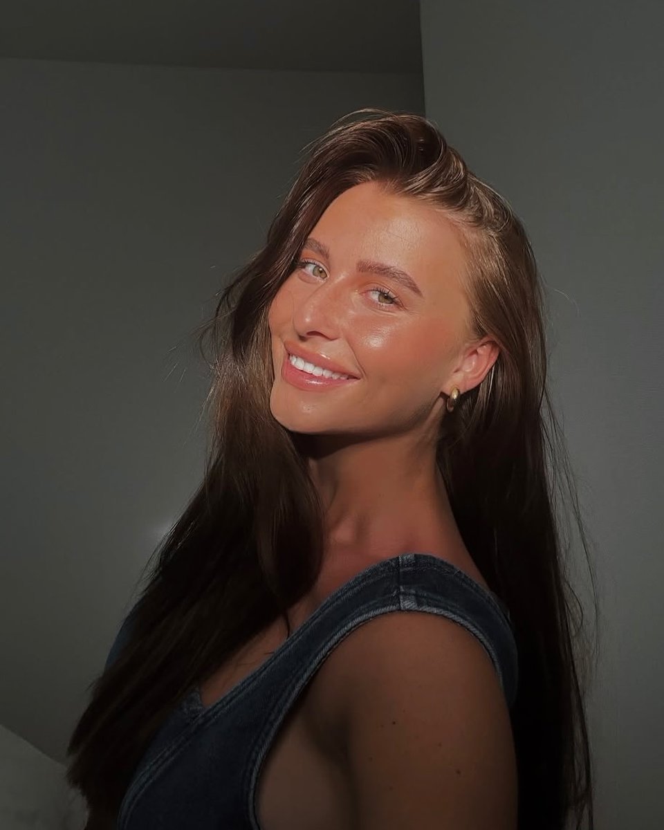 𝐒𝐨𝐟𝐢𝐲𝐚 tweet media