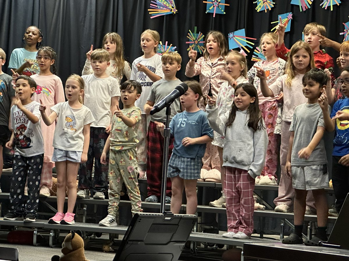 PR_Patriots's tweet photo. PJ Party Musical! #opportunitiesgrowhere https://t.co/R1Z30l6aiw