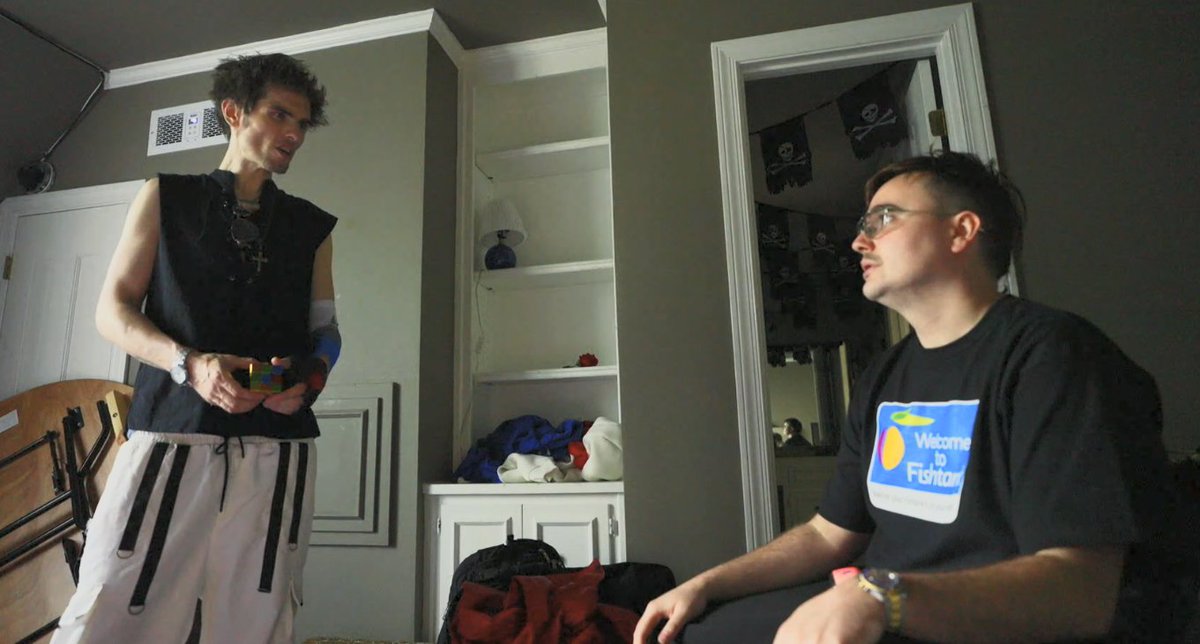 Amorphous tweet media