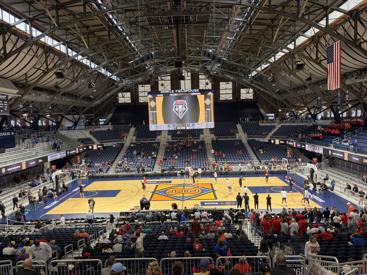 Will Warren tweet media