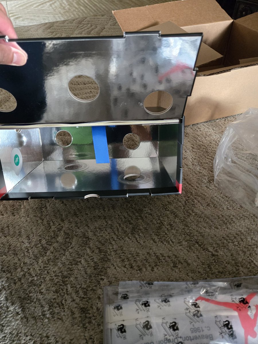 Sneakers🔥 tweet media