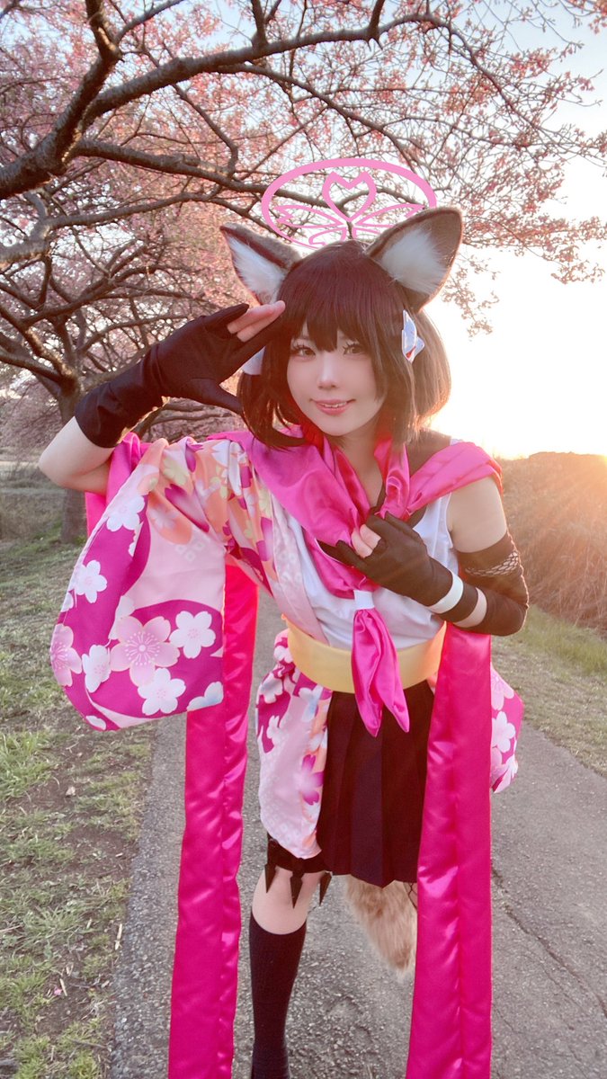 桜とイズナ🦊🌸💞