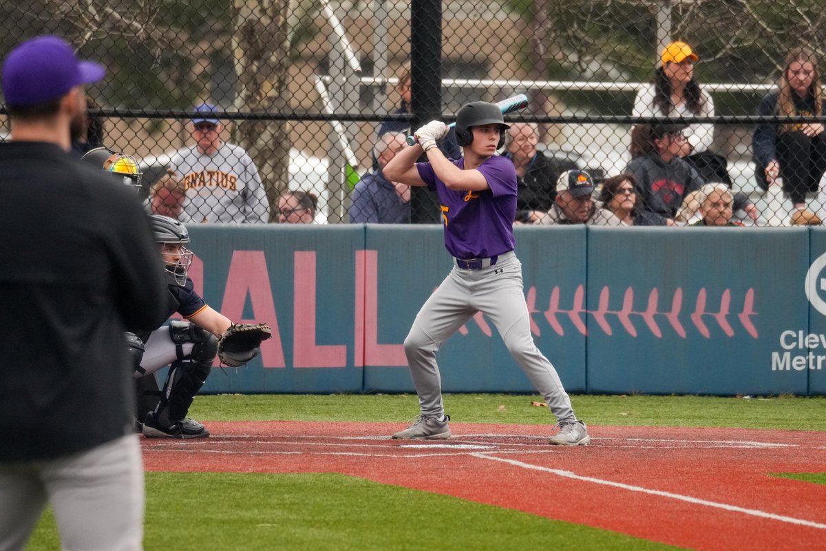 Lkwd_Baseball's tweet photo. Lakewood (3-0) defeats Chagrin Falls behind a 💎 from Comer &amp; efficient offense from the Rangers

💎@jacksoncomer79 5.2 Inn 2 H 0 ER 
1 BB &amp; 7 K’s

🫡@realdrewjones1 2 H 2 R 2 RBI 3 SB

👏🏻@kennylaidley H, RBI, SB

🙌🏻@RileyVerderber  2 RBI

🚌 Next Stop: Myrtle Beach

#RangerWay https://t.co/U803gCp2ts