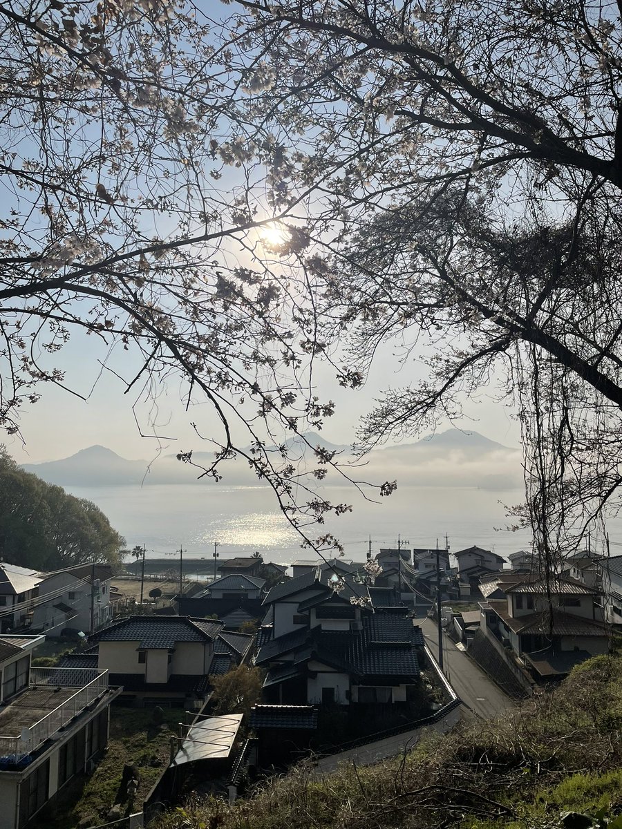 @motoy_soft おはようございます。広島県三原市は晴。今日もご安全に！