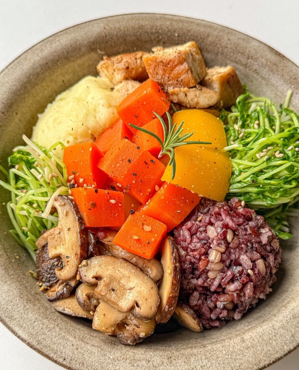 Lauren Loving tweet media