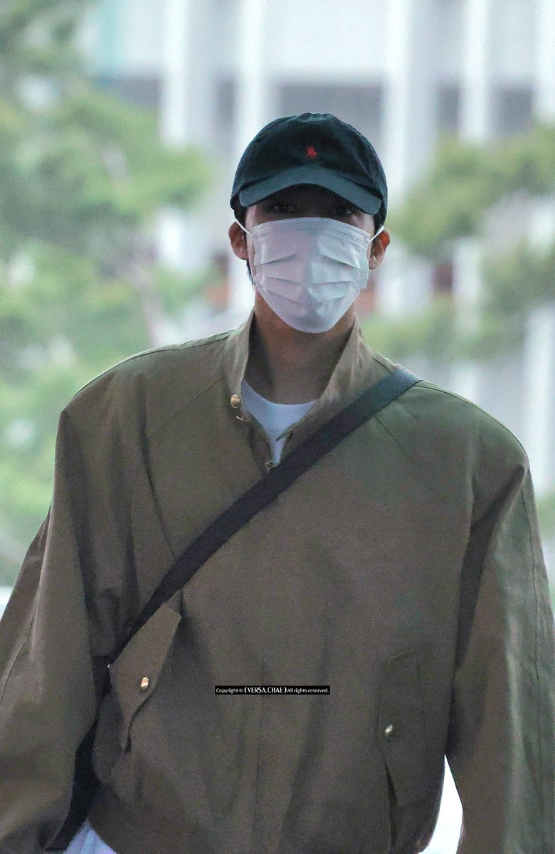 베르사채 tweet media