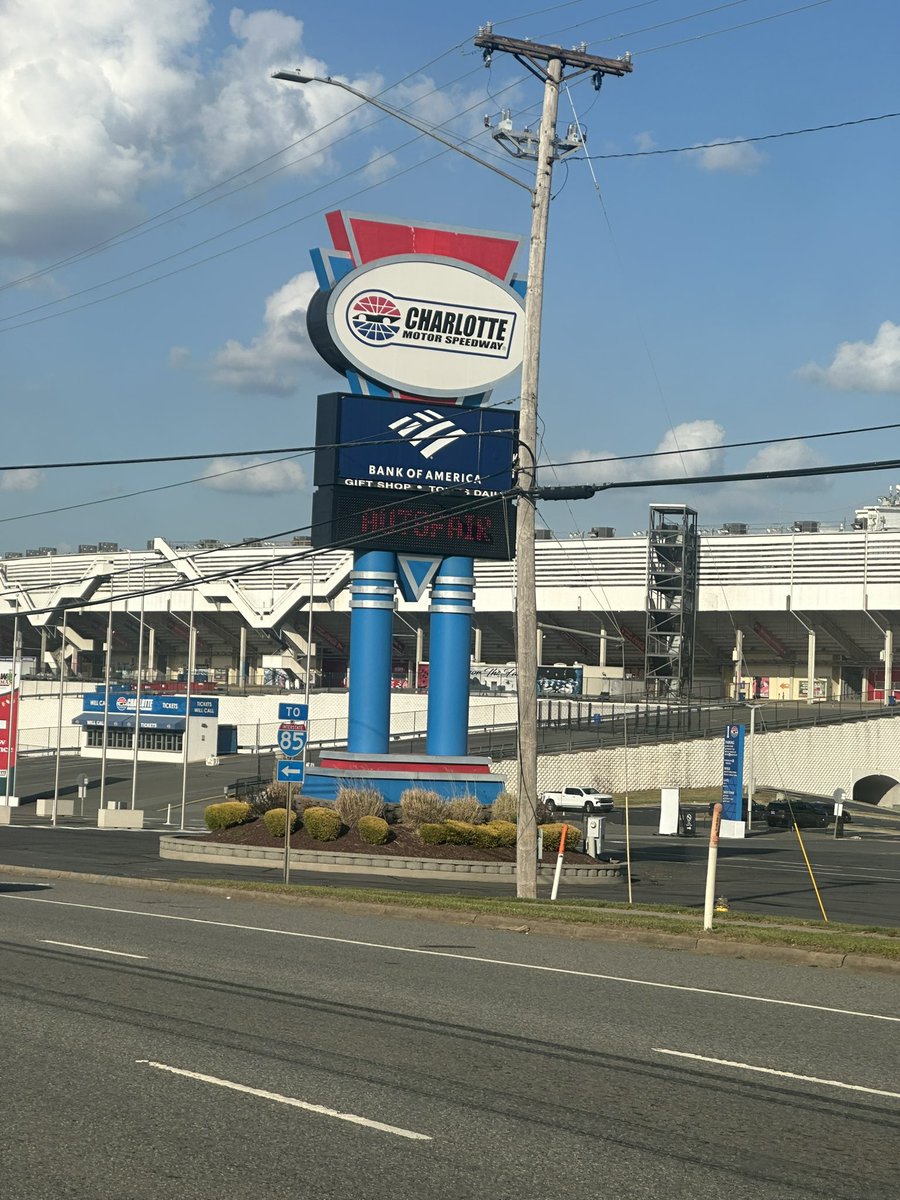 Moonlight Mango tweet media