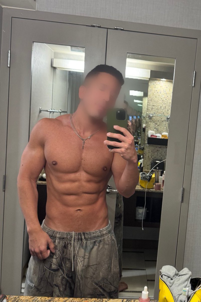 FLColombianPapi tweet media