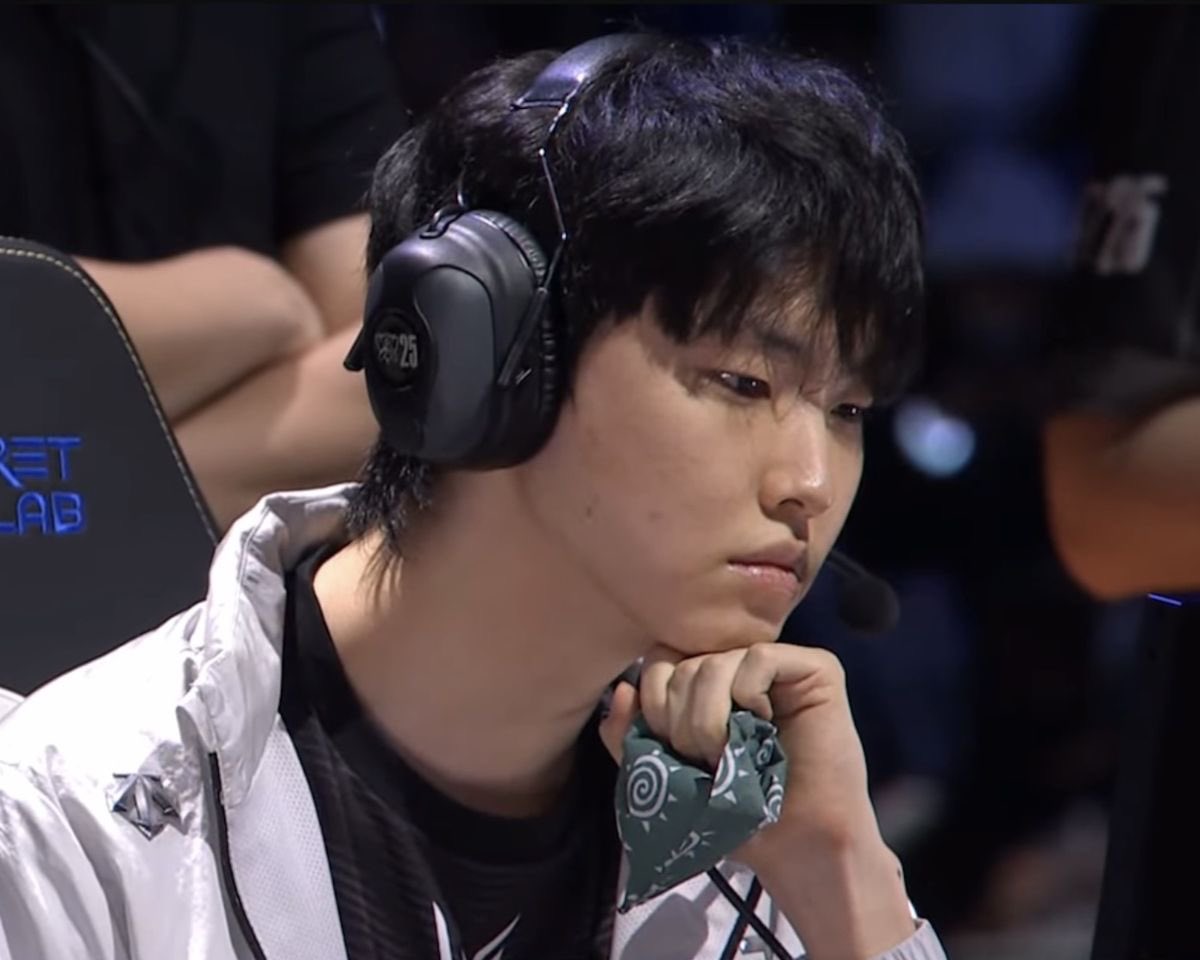 gen22 fan tweet media