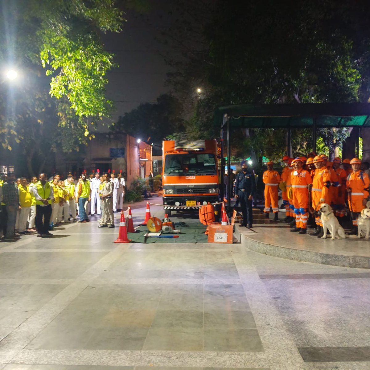 08 NDRF GHAZIABAD tweet media