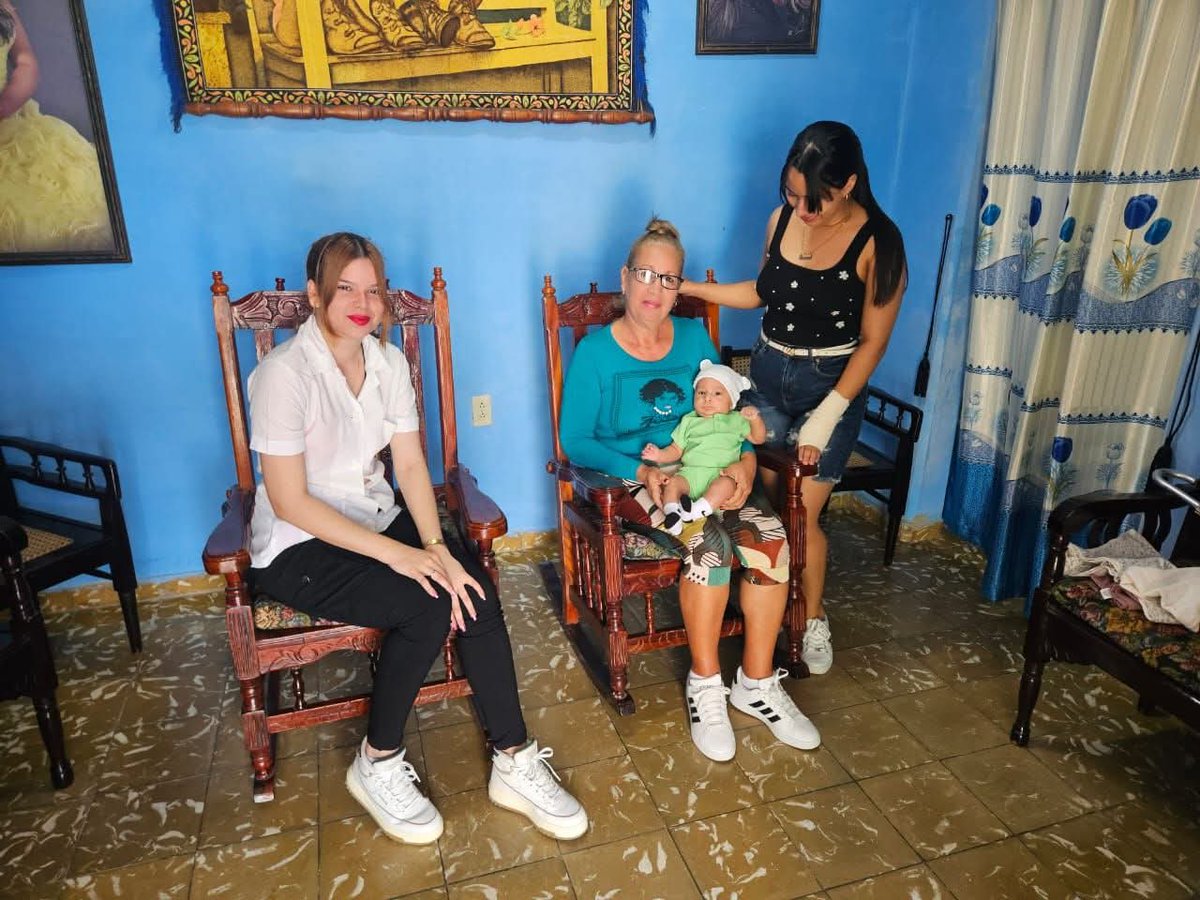 Acciones de Promociòn y Prevenciòn de salud a gestantes,púerperas y niños menores de un año ,dando cumplimiento a la tarea PAMI, por parte de los estudiantes de 5to año de la Carrera de Medicina de la <a href="/FCM_Manzanillo/">Facultad de Ciencias Médicas Sánchez Manduley</a>.