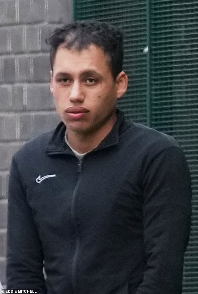 Andy Ngo tweet media