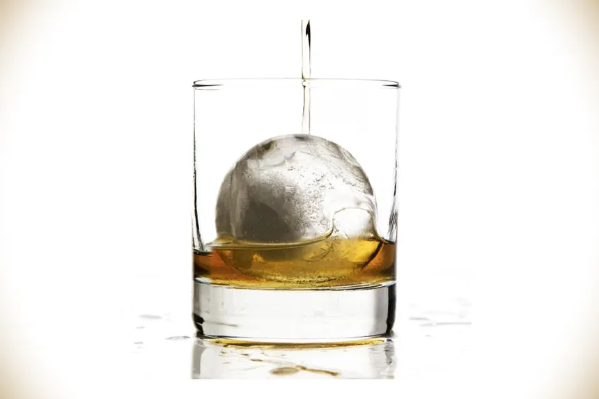 xariverty tweet media