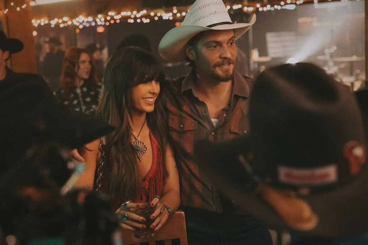 Ella Langley’s ‘Choosin’ Texas’ Video: All the Cameos You May Have Missed

Miranda Lambert is easy to spot, but here's who else the rising country star cast in her cinematic clip: rollingstone.com/music/music-co…