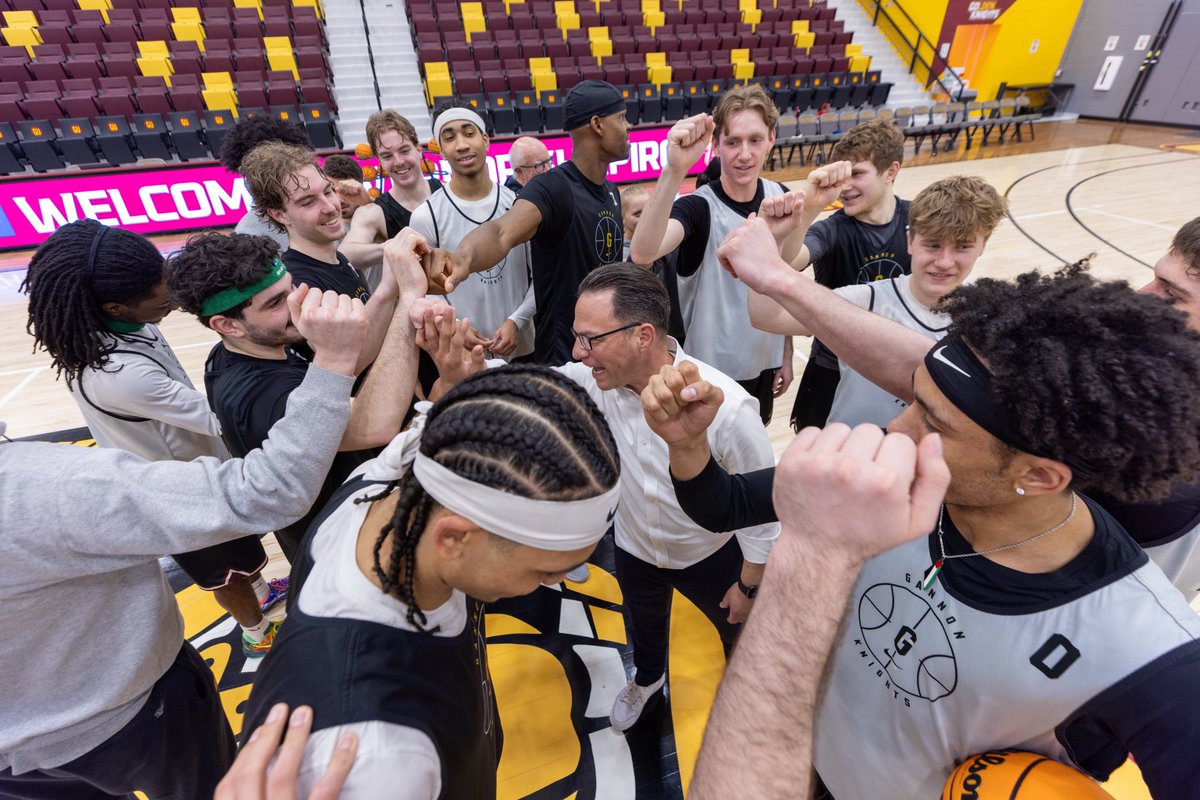 GovernorShapiro's tweet photo. Stopped by practice to meet the @GANNON_MBB team before they compete for the Division II National Title this weekend in Indianapolis.
 
Best of luck, guys — bring that hardware home to Erie 🏆 https://t.co/3G0WfO6T2S