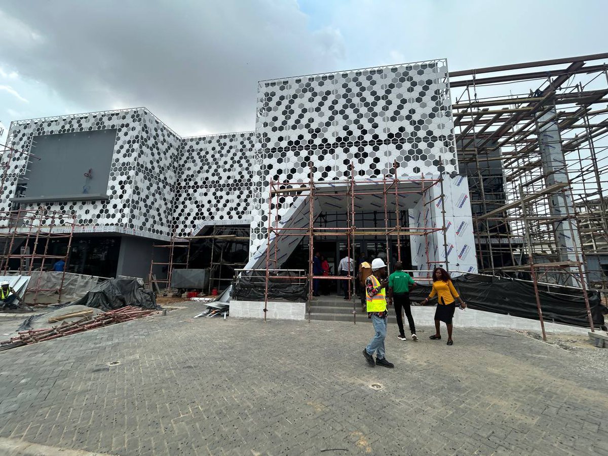 Αяċ. ℓα∂єℓz Faji™️ tweet media