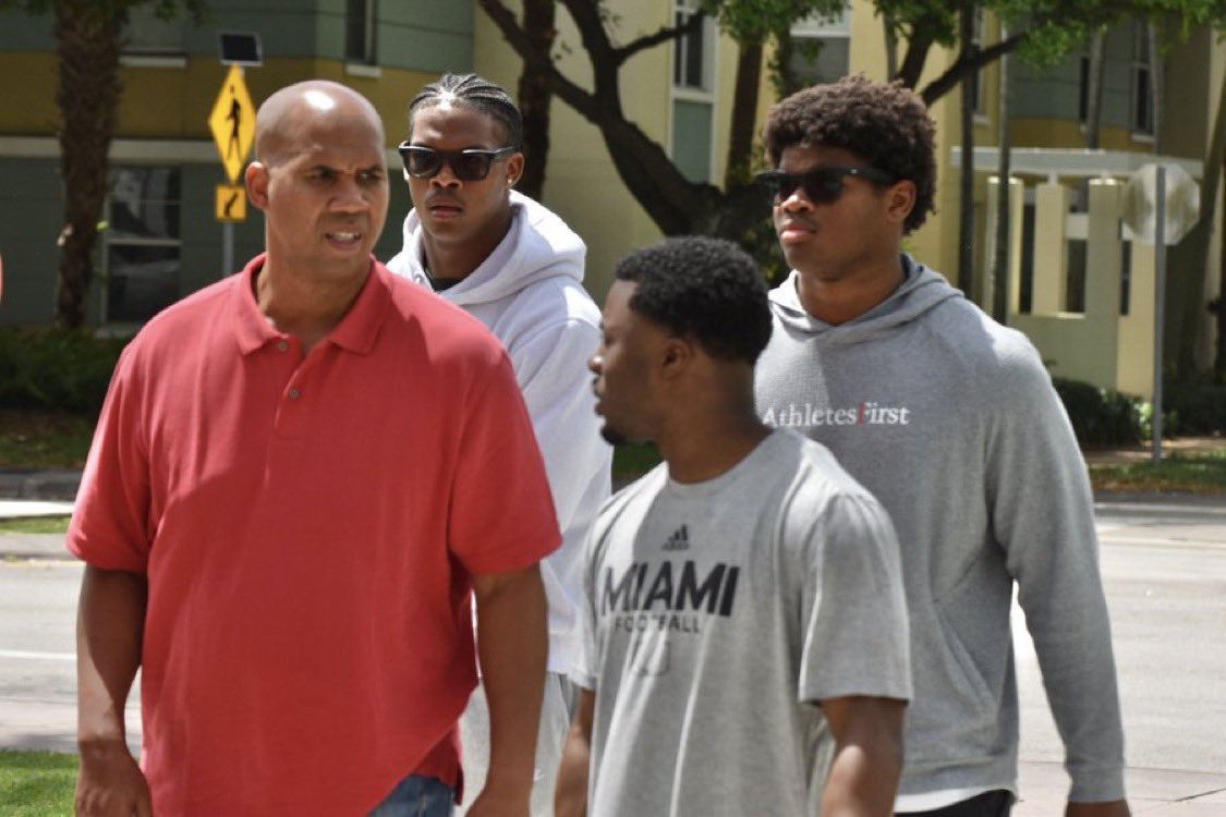 Recruits CFB tweet media