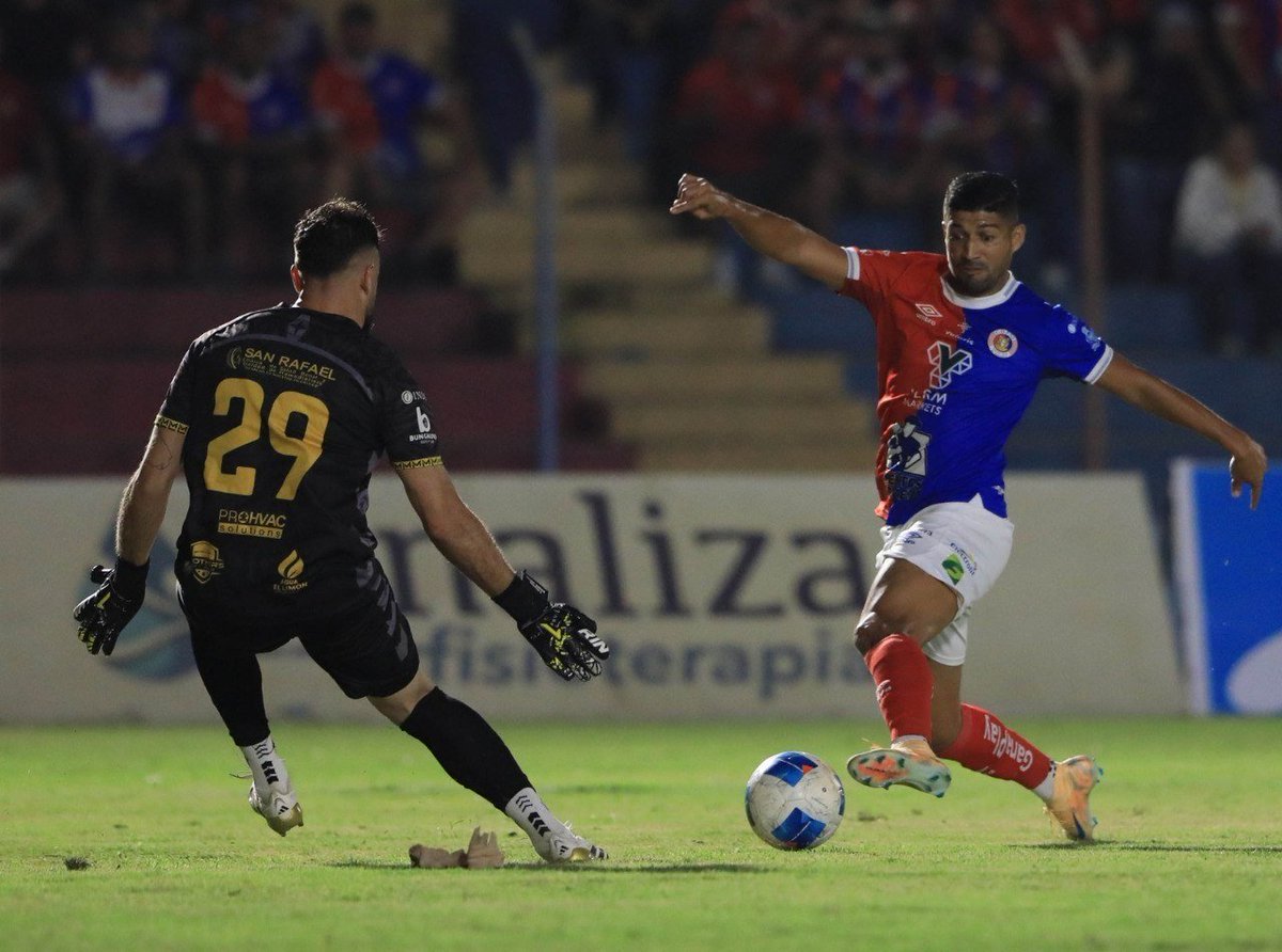 Chambita Monge tweet media