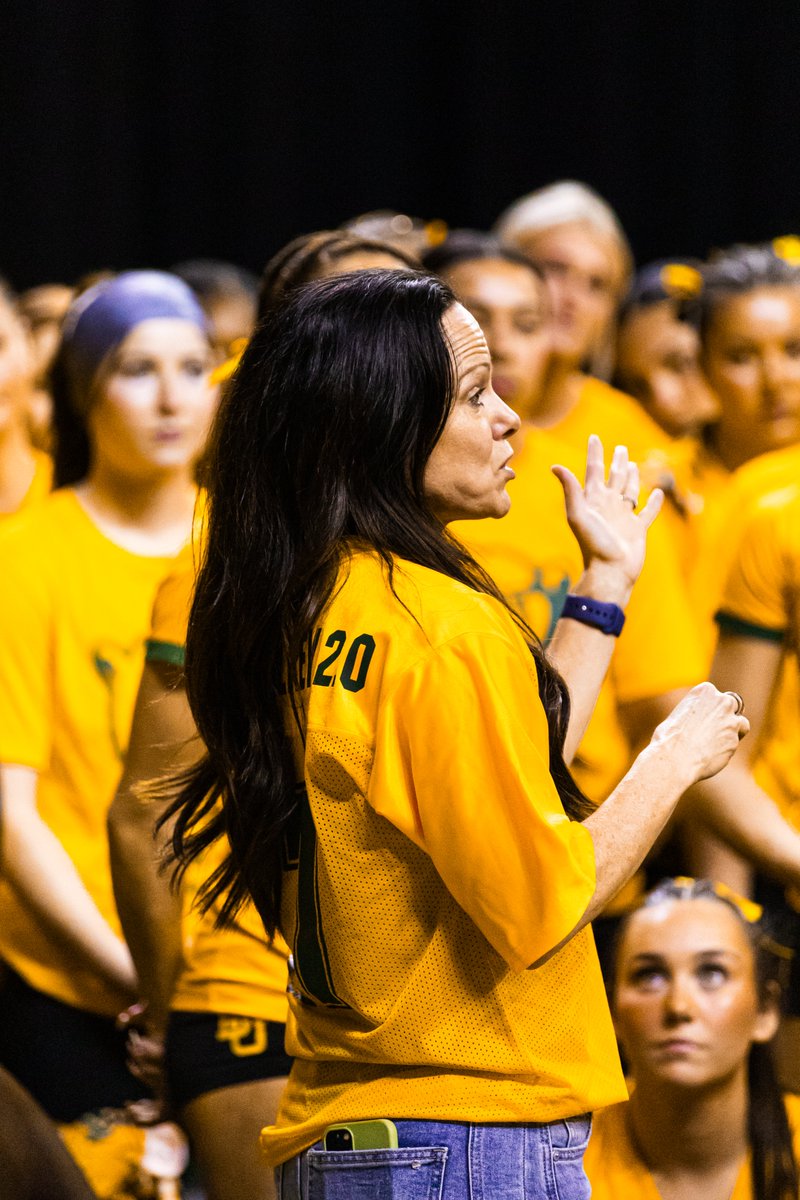 BaylorAcroTumb's tweet photo. We are grateful to have the best coach in the business! She is actively creating more opportunities for women in sports, and we are lucky to have her as our biggest supporter.💛 

Read @NCAA's feature here ➡️ https://t.co/2g8FEMgj6N https://t.co/yjUfbbeXc2