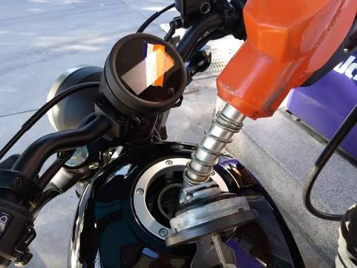 Trikastofficial's tweet photo. The federal government has decided to provide a subsidy to motorcycle users.

For 3 months, motorcycle riders will receive 20 liters of petrol per month at a discount rate of 100 rupees less per liter. https://t.co/fYk4DsXRZU