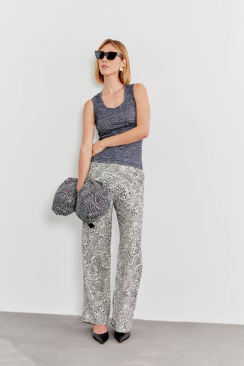 Código Vendedor Sacada #Descontos #Imperdível  

Código Vendedor MS02 - >> Corre que essa promoção é por tempo limitado! *Promo por tempo limitado

🔗 𝙇𝙞𝙣𝙠 𝙙𝙖 𝙥𝙧𝙤𝙢𝙤: sacada.com 

69cebed04c66c