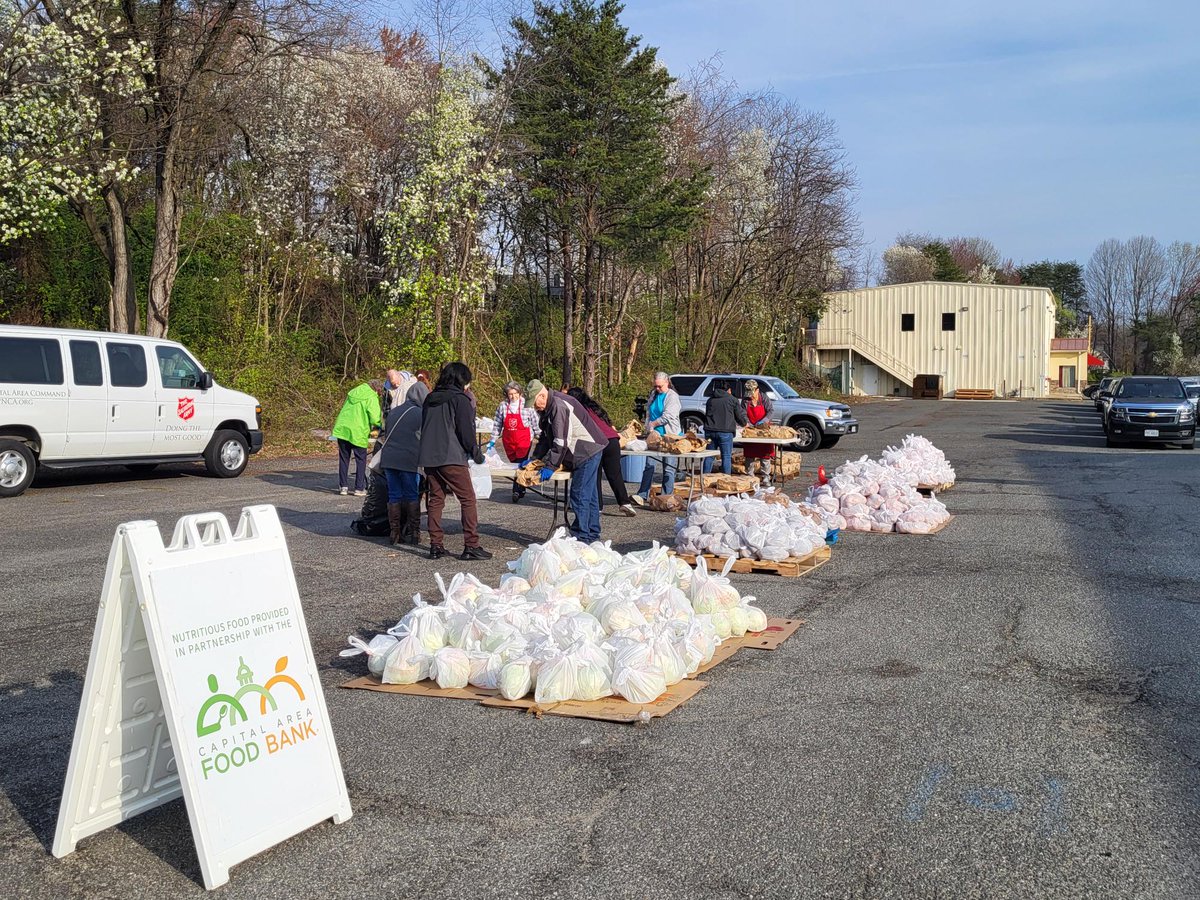 salarmynca's tweet photo. ❤️ Sometimes, it’s the little signs that remind us why we serve. At our Prince William Service Center’s monthly food distribution, volunteers and staff knew it would be a special day from the very start, when the first potato unpacked was shaped like a heart. https://t.co/mQyNVGgK9y