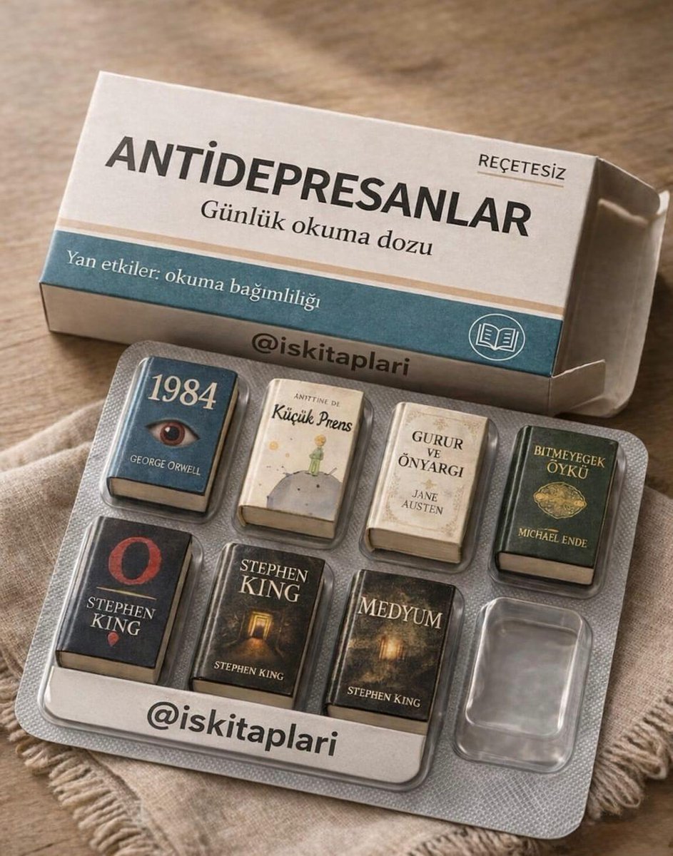 IsKitaplari's tweet photo. İlaç değil…
Bir sayfa, bir cümle, bir kitap bazen hayatı iyileştirir. 📚💊

Yan etkisi: Bağımlılık. https://t.co/B4KDp8PsO4