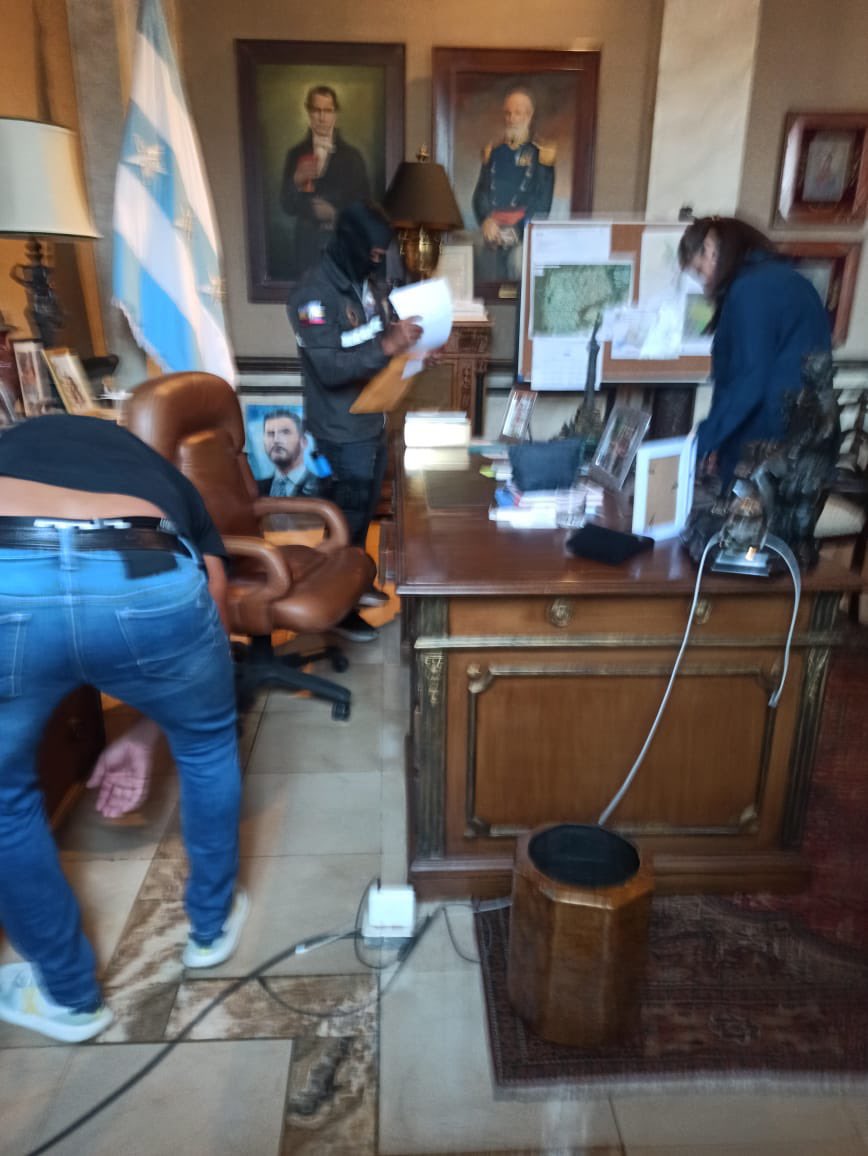 El Libertador 🇪🇨 tweet media