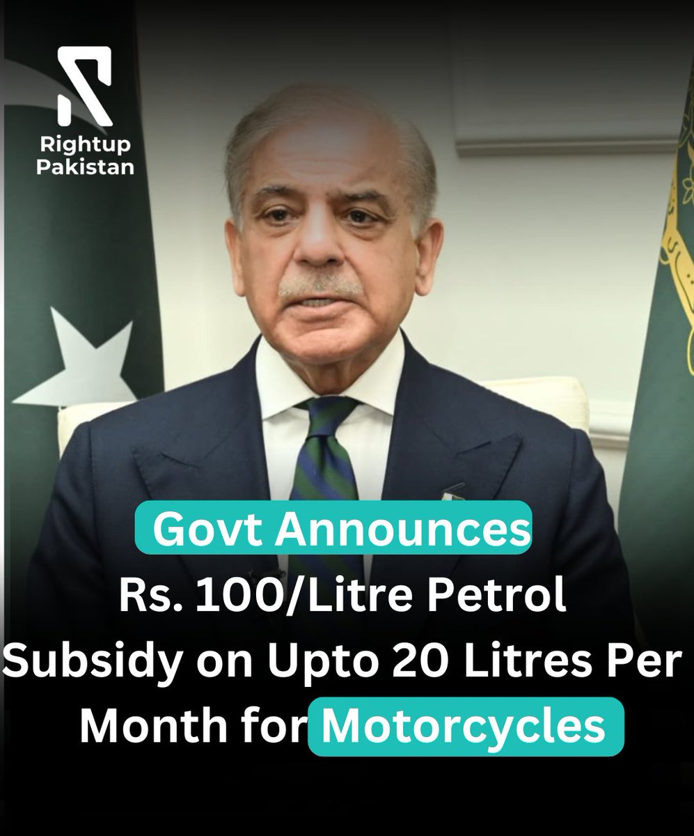 PakRightup's tweet photo. The government has raised petrol by Rs. 137.24/liter to Rs. 458.41 and diesel by Rs. 184.49/liter to Rs. 520.35 in Karachi.

#PetrolPriceHike #DieselPriceRise #FuelCrisis #PakistanEconomy #Inflation #EnergyEmergency #SubsidyForTransport #GlobalOilPrices https://t.co/ATVpSDc19u