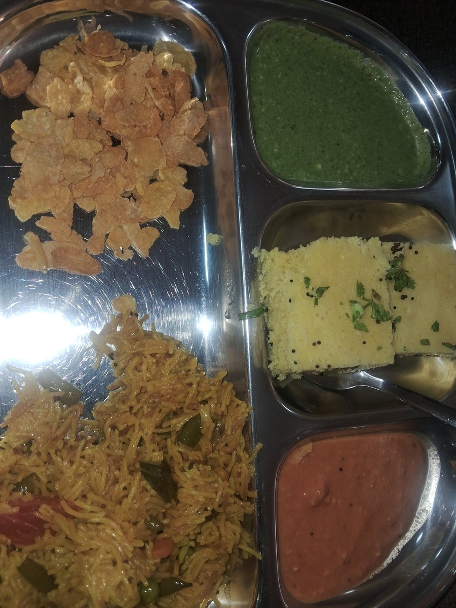 Mel 𝜗𝜚 || €dtwt tweet media