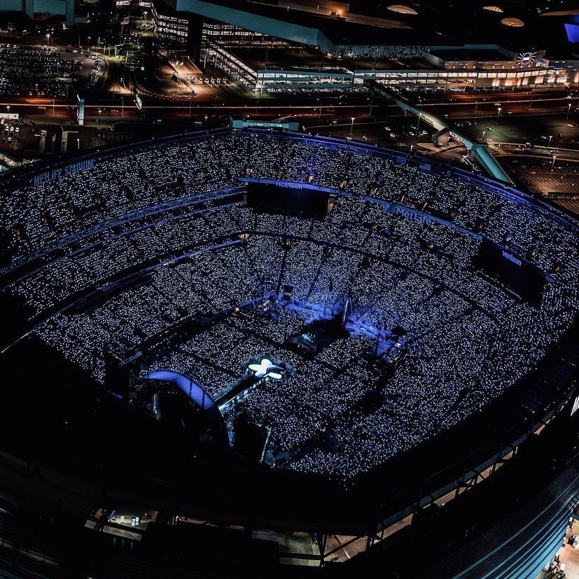 Titan VIU A BEYONCÉ tweet media