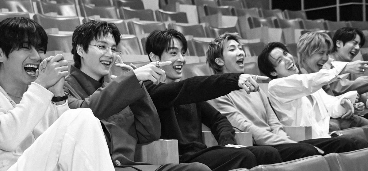 BlondeJIMIN( OT7 Only ARMY )⁷ tweet media