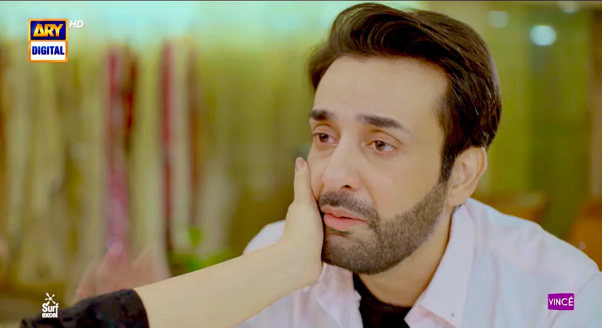 ashaxo11's tweet photo. most realistic yet heartbreaking end!
yaad aao gai ap dono 💔
#sharpasand https://t.co/mgtFafVjql