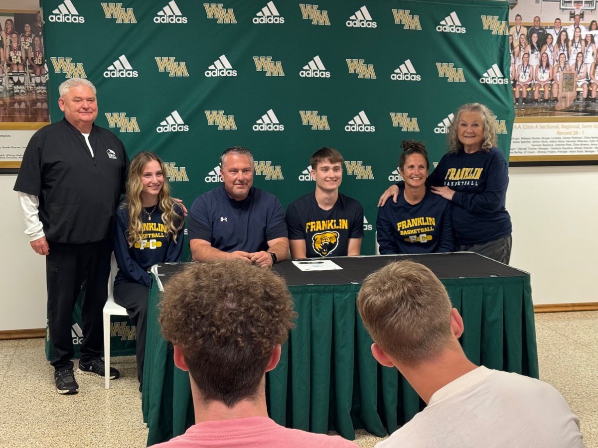 aaronhancock14's tweet photo. College signing today @wood_memorial HS!
Houston Schoonover signed his NLI to continue his education and basketball career at Franklin College!
@WMTrojans1 @HoustonSchoonov @CoachBSchoon @WMHS_Basketball @FCGrizAthletics https://t.co/FrBNO34H70