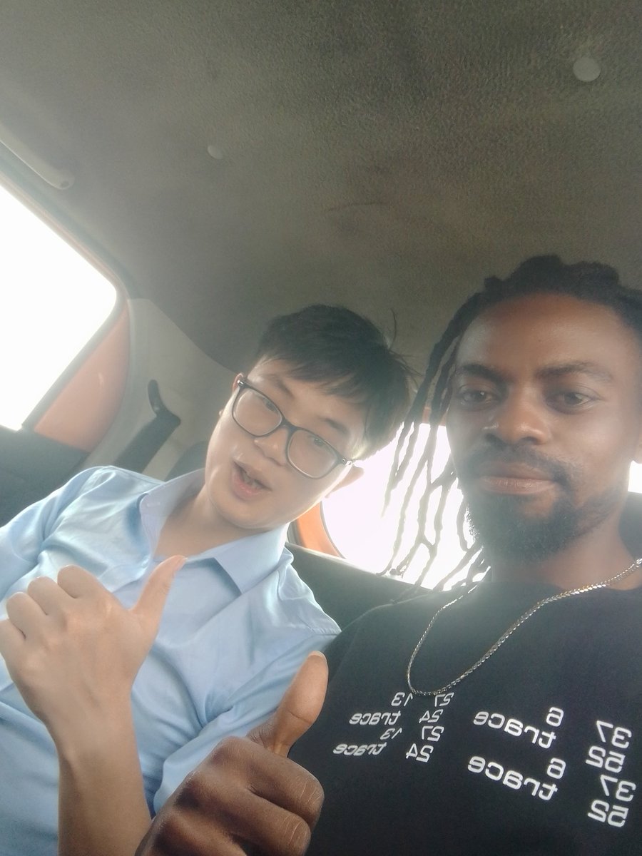Haryormitide's tweet photo. We all need a friend whose not afraid of putting you in a place of opportunities without the fear of you doing better and when you meet one don't play too smart. https://t.co/9zlp09Khss
