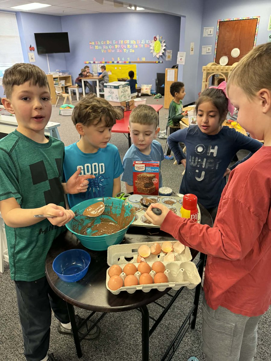 OnceDaycare's tweet photo. Our school-agers had a BLAST whipping up their very own desserts— sprinkles flying, smiles shining, and creativity on FULL display.

𝐎𝐧𝐜𝐞 𝐔𝐩𝐨𝐧 𝐀 𝐃𝐚𝐲𝐜𝐚𝐫𝐞 &amp; 𝐏𝐫𝐞𝐬𝐜𝐡𝐨𝐨𝐥
Call us for enrollment information!
📲330-990-1466 https://t.co/k5WNvLMLrU