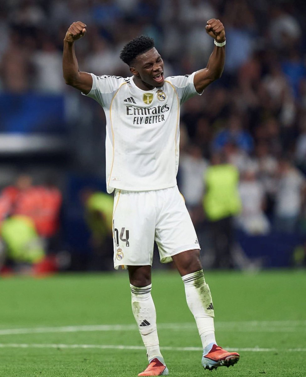 TINA 🤍 tweet media