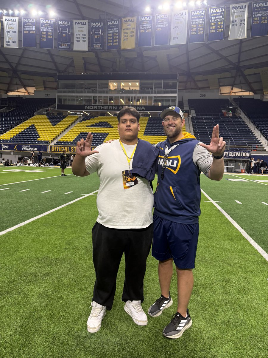 Justin_F68's tweet photo. Had a great time at nau thanks you to the coaches for the invite and hospitality. Go lumberjacks https://t.co/ThJZQlDuje