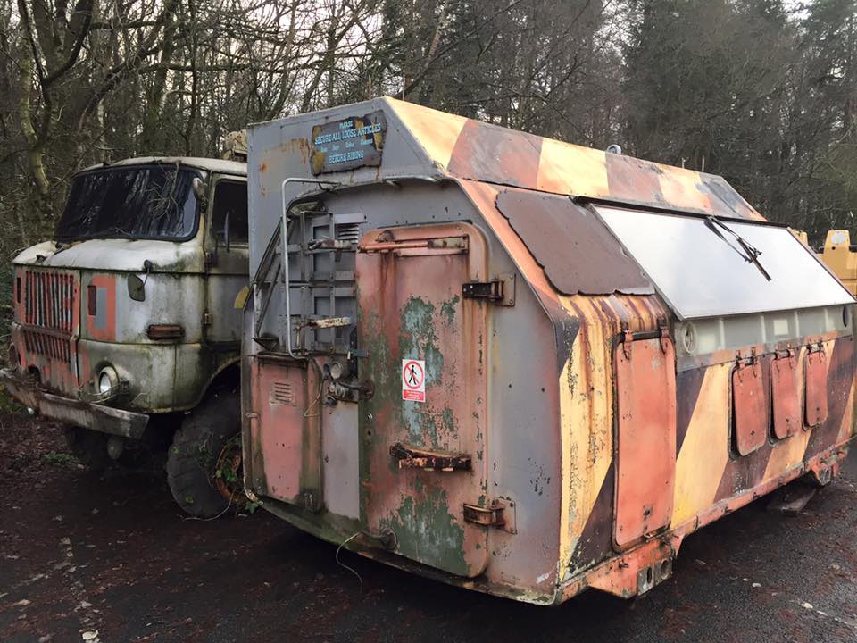 TowersStreet's tweet photo. Today we head back to closed season 2015/16 and the removal of Ripsaw. The ride was one of 5 removed that closed season following cuts at @altontowers 

“Can you cut it?” Turns out yes they could. #throwbackthursday https://t.co/HE4MAs5hnv
