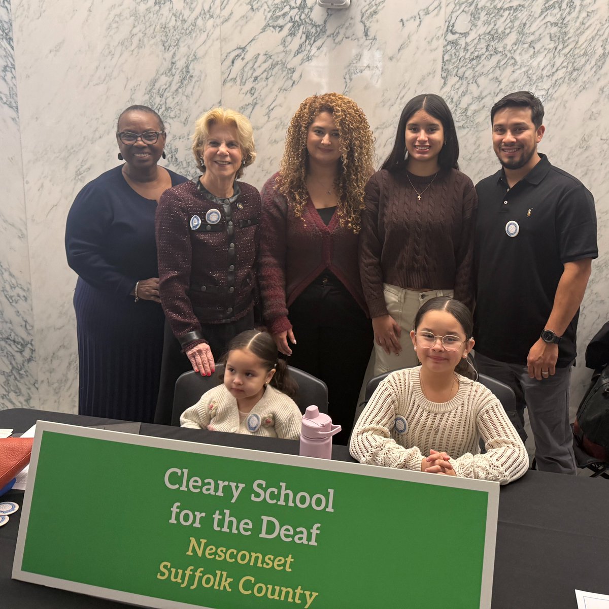 4201 Schools tweet media