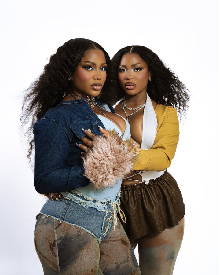 Glitz Journal tweet media