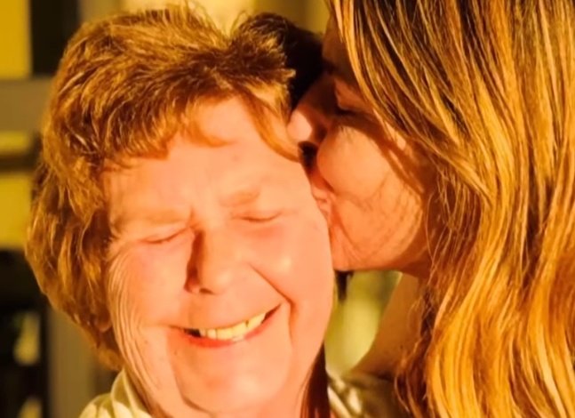 Jennifer Coffindaffer tweet media