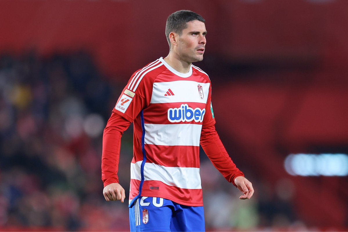 50 puntos urgentemente tweet media