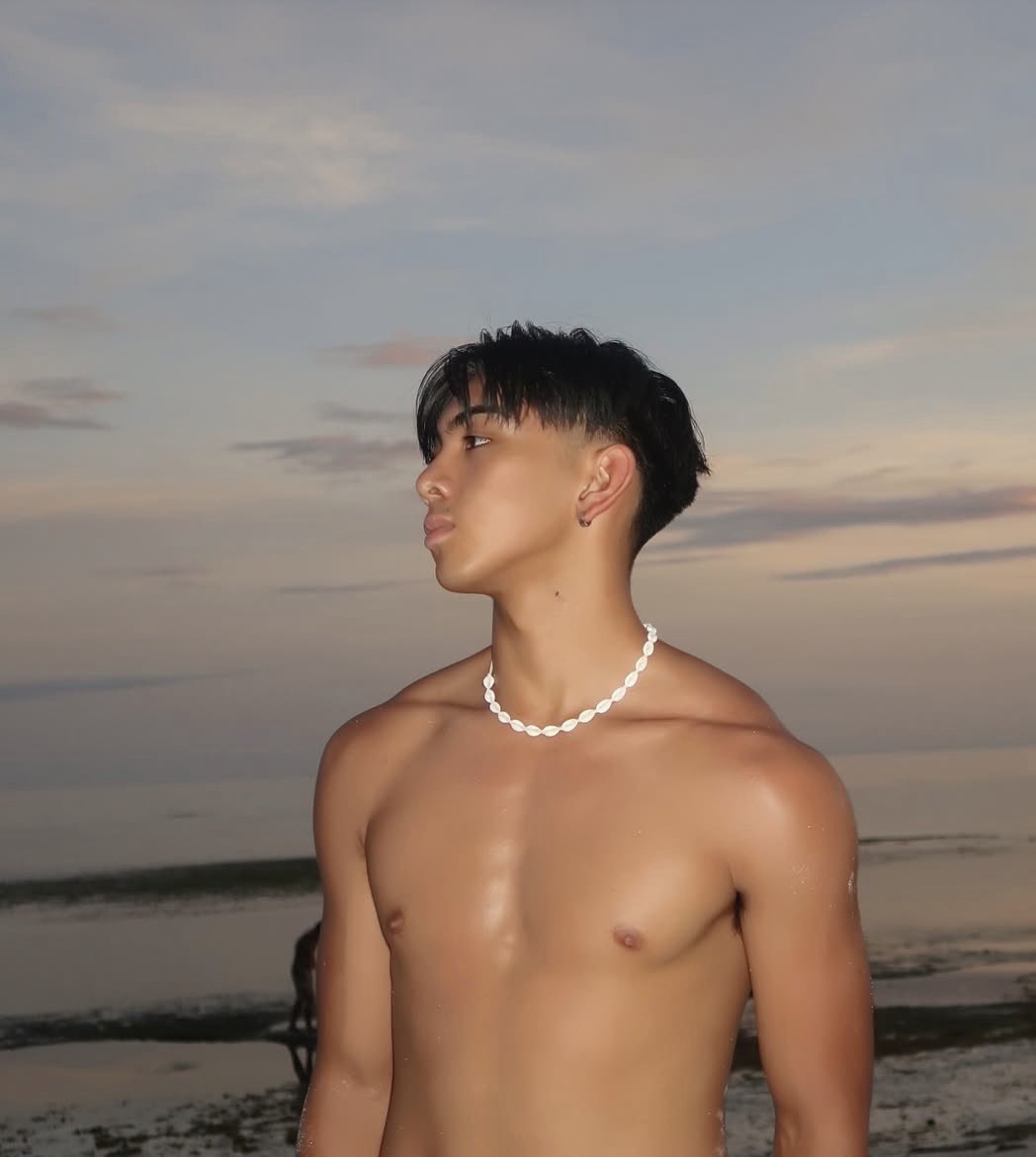 The Achiever tweet media