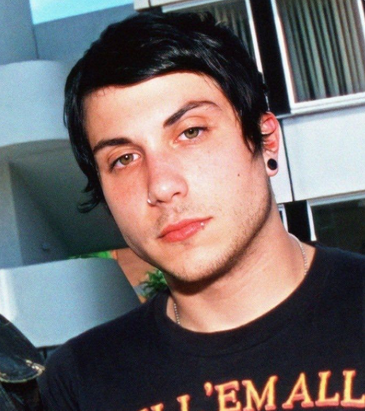 roll the windows down 💾 ieroween + thurssf tweet media